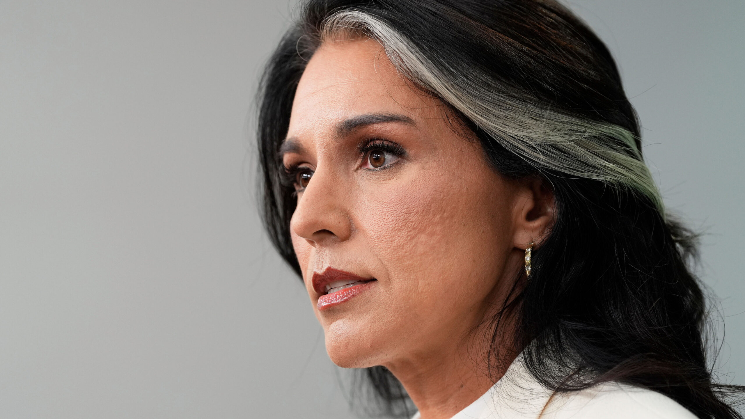 How Gabbard Reopened the COVID Origins Debate